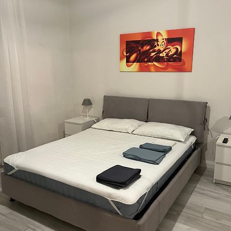 Grazioso Appartamento In Zona Centrale. Montecatini Terme Ngoại thất bức ảnh