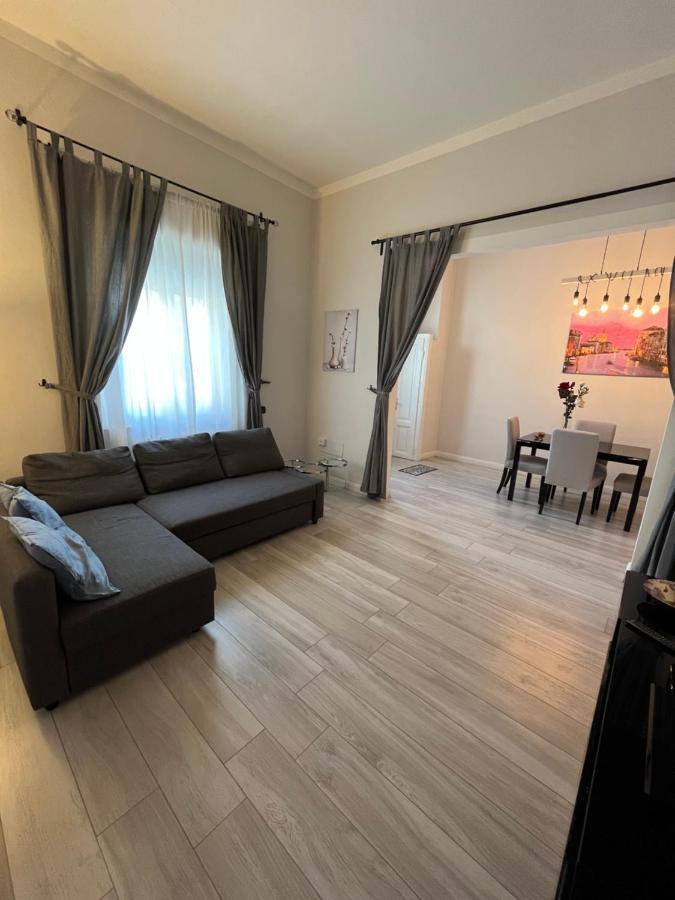 Grazioso Appartamento In Zona Centrale. Montecatini Terme Ngoại thất bức ảnh
